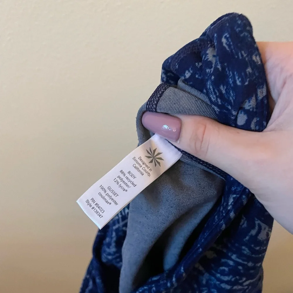 Athleta Chaturanga Zebra Print Full Length Pull On Soft Athletic Leggings Small - Picture 9 of 9